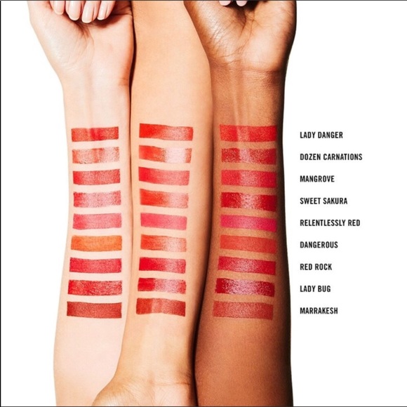 MAC COSMETICS CREMESHEEN LIPSTICK DOZEN CARNATIONS red - Picture 4 of 8